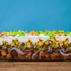 Sałatka gyros jakie warstwy: odkryj idealne składniki i kolejność