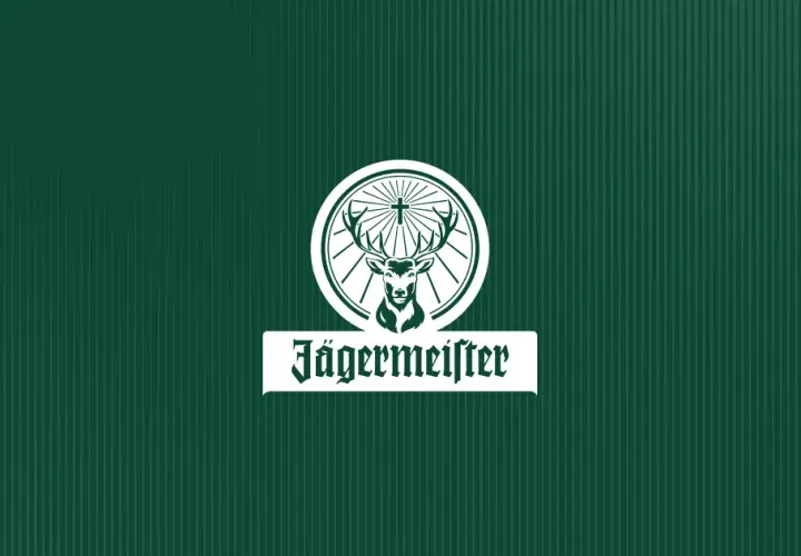 Najlepsze drinki z Jägermeister – przepisy, które zaskoczą Twoich gości