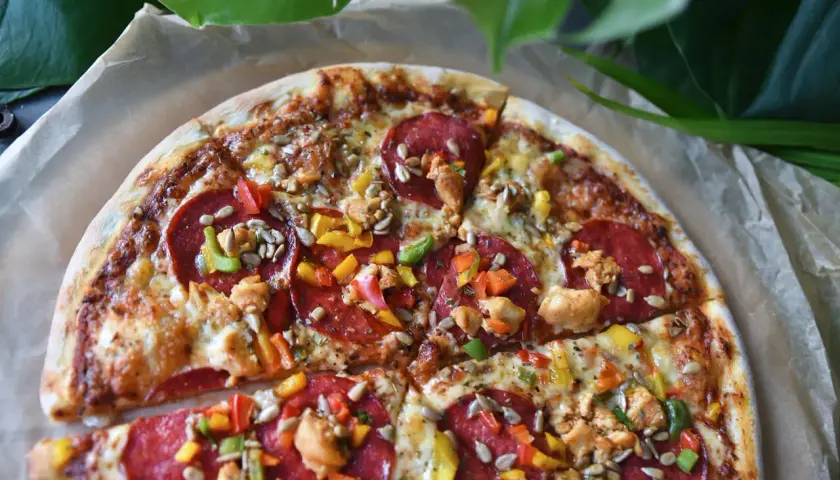 Co z ciasta na pizzę? 10 zaskakujących przepisów na smaczne dania