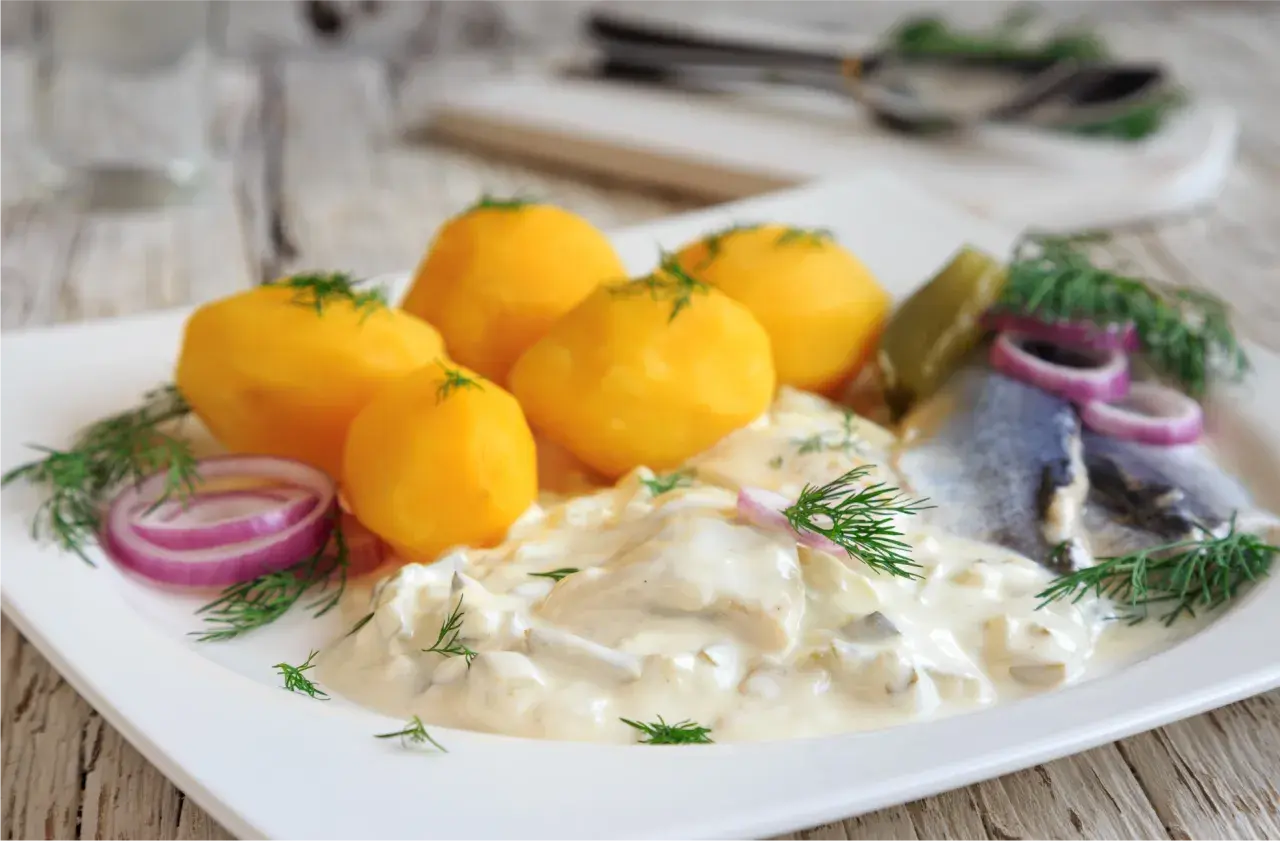 Jakie przyprawy do śledzi w oleju dodadzą wyjątkowego smaku?